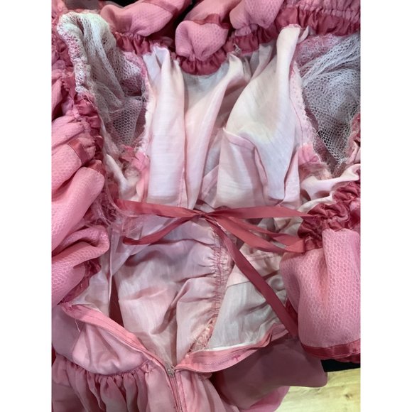 1970's Pink Ruffle Dress - Picture 9 of 16